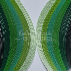 Delightfully Edgy Assorted Greens 1.5mm quilling paper strips.