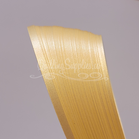 Delightfully Edgy Ivory Shimmer Quilling Paper 3mm